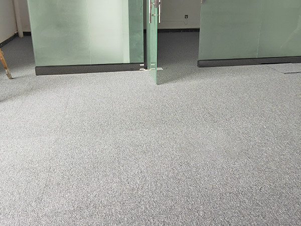 办公室的方块地毯的规格和特点